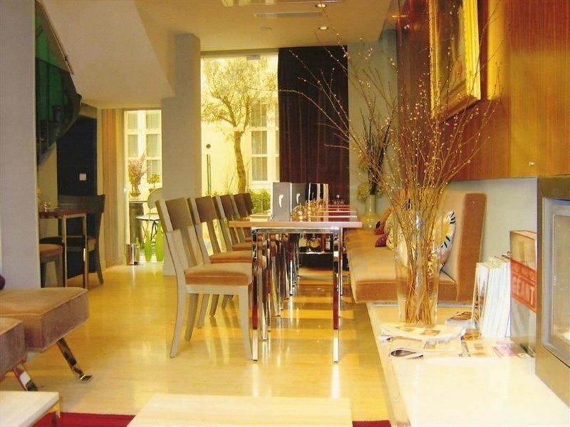 Le Placide Saint-germain Des Prés Hotel