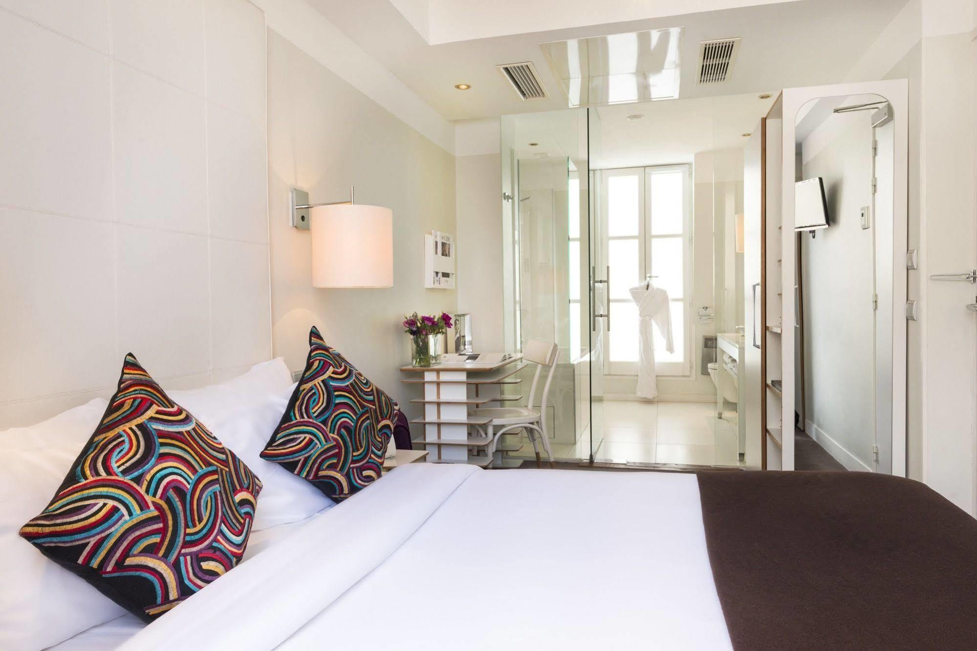 Le Placide Saint-germain Des Prés 4* Parigi