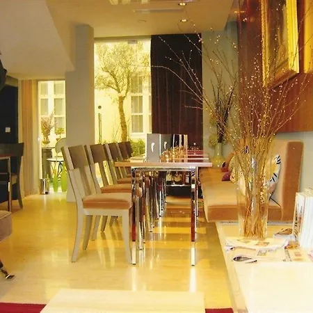 Le Placide Saint-germain Des Pres Hotel