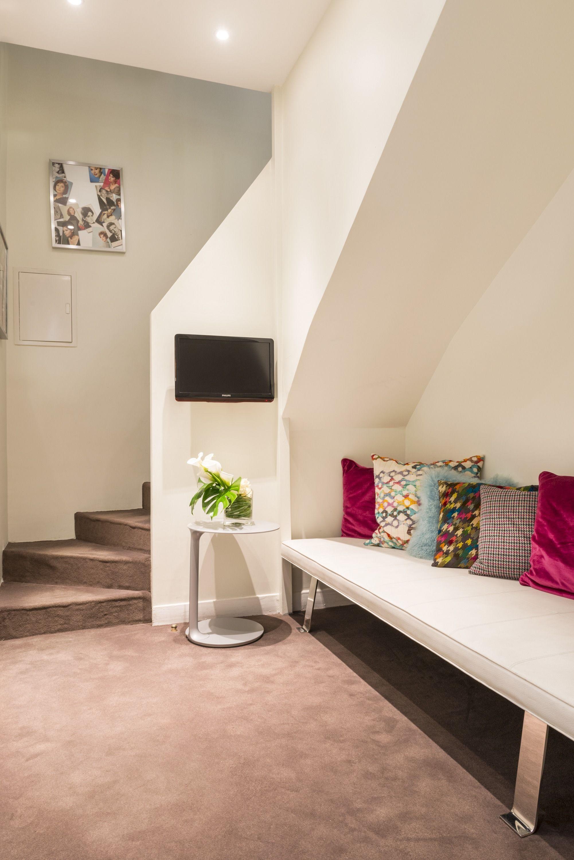 Hotel Le Placide Saint-germain Des Pres Paris